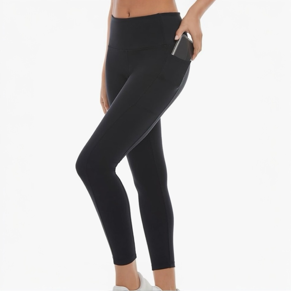 Danskin Women's Double Brushed 7/8 Legging‎ medium Black
